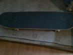 Vand skatebord Brun editie limitata cu axuri core,cu semnatura lui Sinboy