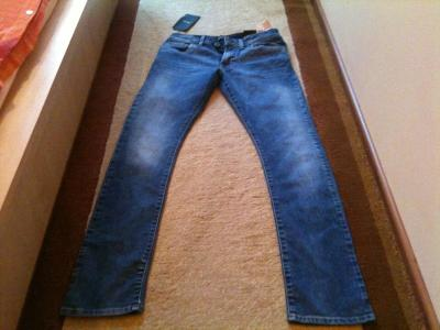 Blugi Zara
