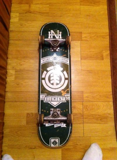 Skate Element Nyjah Huston + axe venture + roti si rulmenti enjoi
